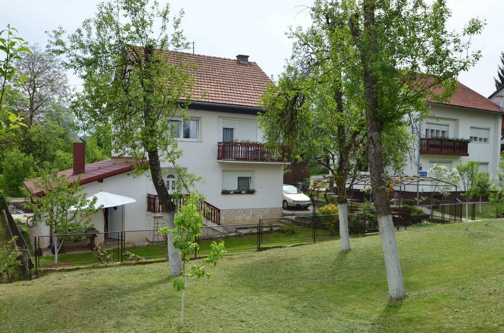 Apartment Loza Slunj Exteriör bild